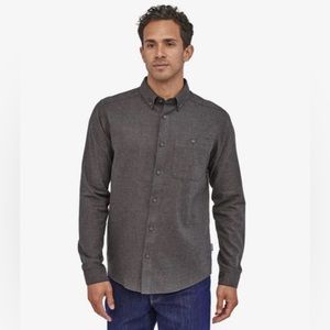 Patagonia Men's Long-Sleeved Cotton Shirt, size large